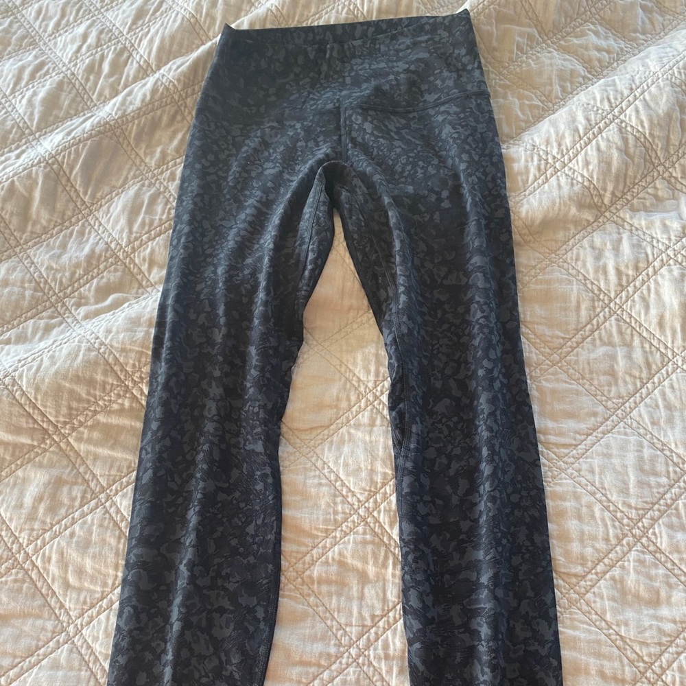 Lululemon Align Leggings sz. 8 28”